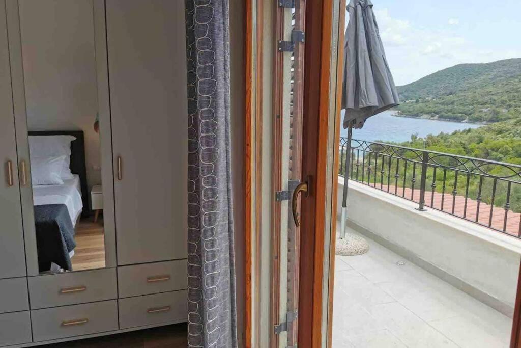 Deluxe Apartman “ Koromacna” Kneza Eksteriør billede